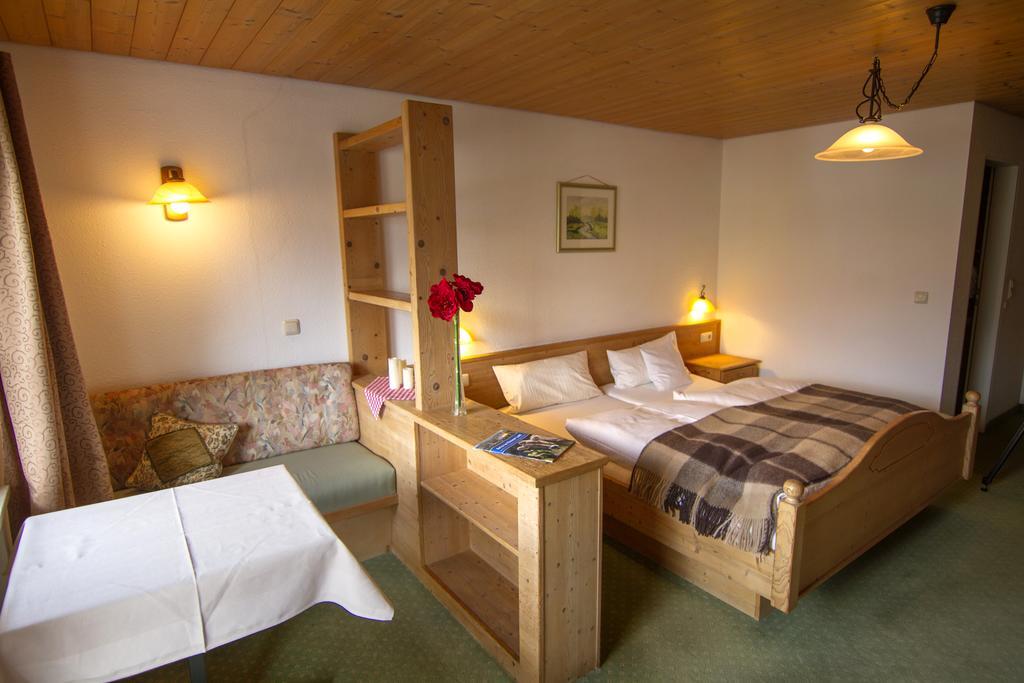 Reikartz Hotel Bergpanorama ฟรอนเทน ภายนอก รูปภาพ